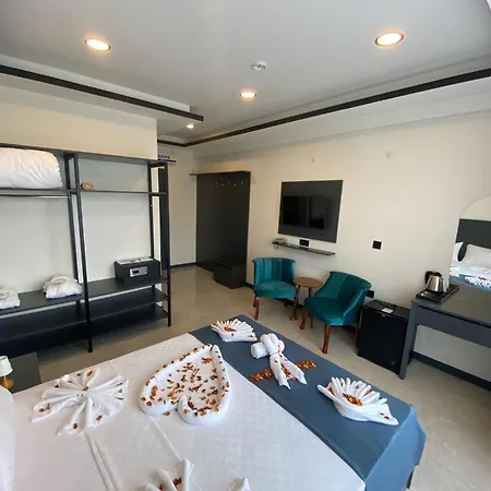 Hotel Efe Termal 4*